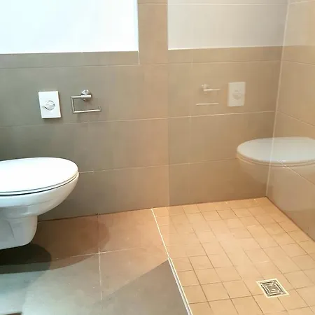Sleepysleepy Dillingen Hotel 3*