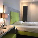 Hotel Sleepysleepy Dillingen