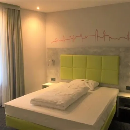 Sleepysleepy Dillingen Hotel