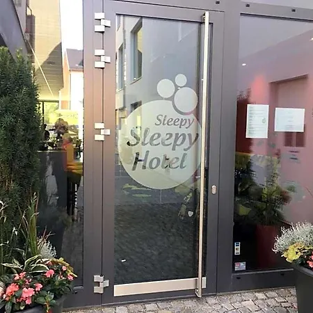 מלון Sleepysleepy Dillingen 3*