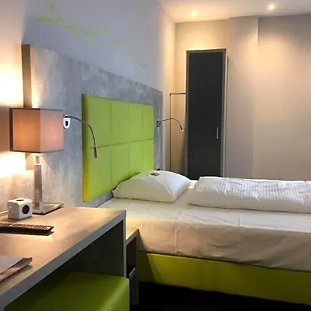 Sleepysleepy Dillingen Hotel 3*